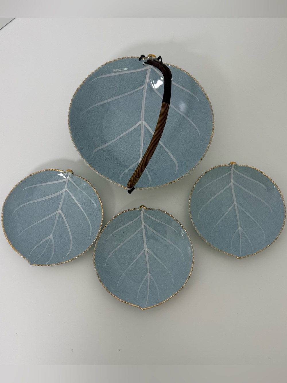 Vintage Japanese Powder Blue Leaf Dish Set with Rattan Handle & Gold Trim - 4